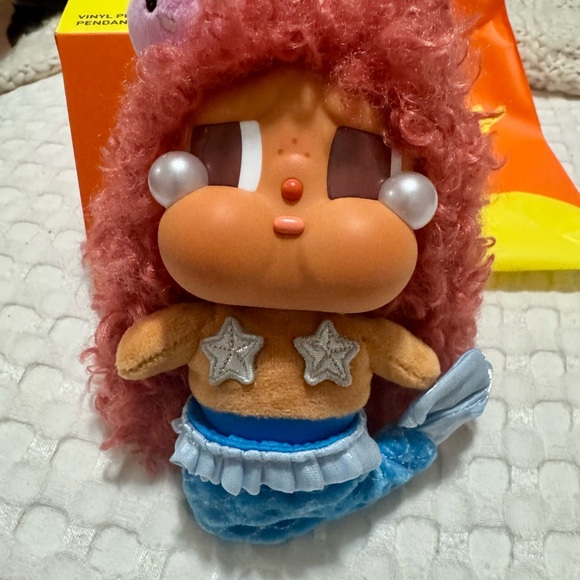 Popmart crybaby vacation mode plush pendant SECRET : MERBABY TEARS - Picture 6 of 6